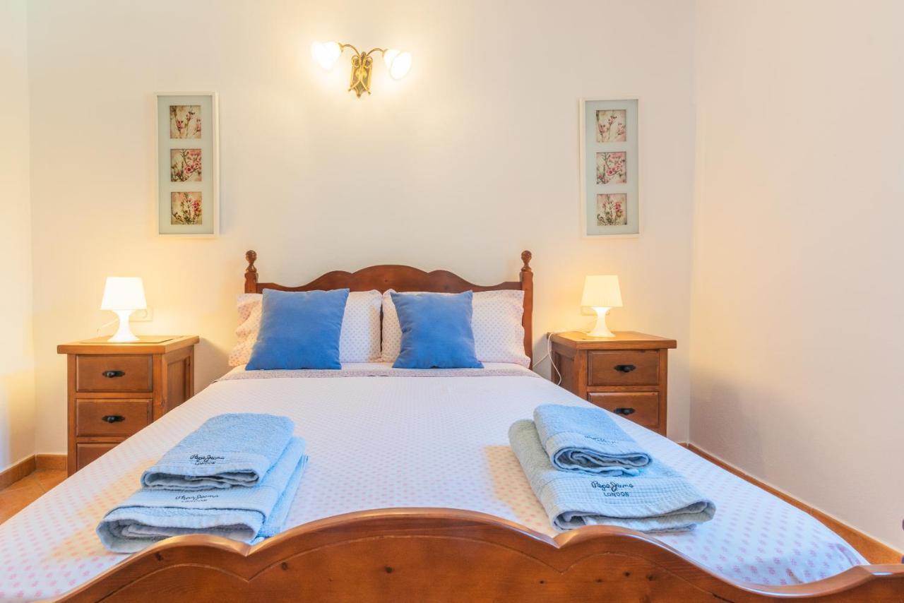 Holiday home Es Tres Pins