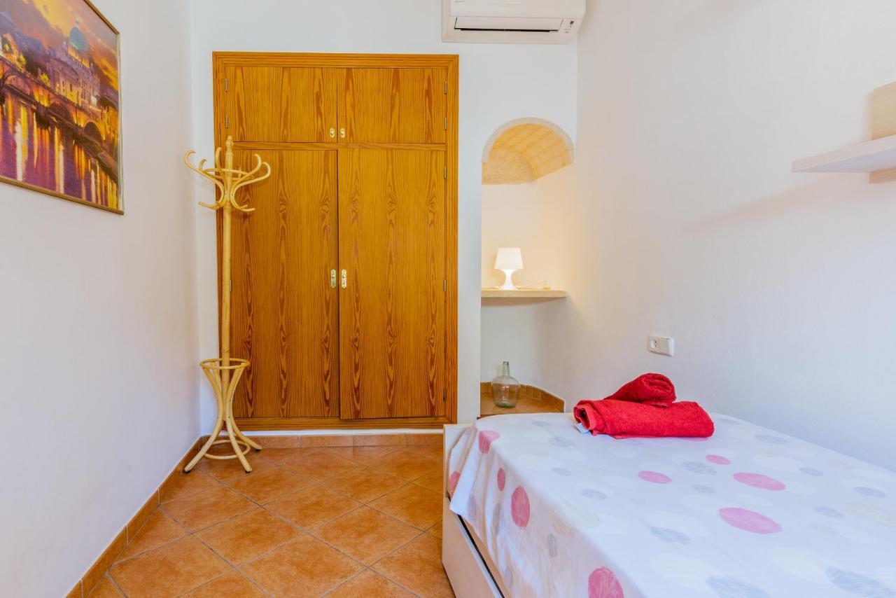 Holiday home Es Tres Pins